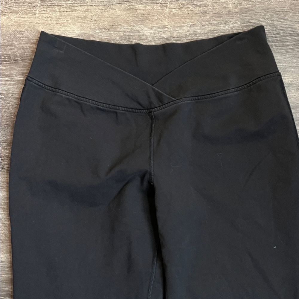 Patagonia Women’s Black Wide Leg yoga Pants Size Small ♣️ - Picture 2 of 8